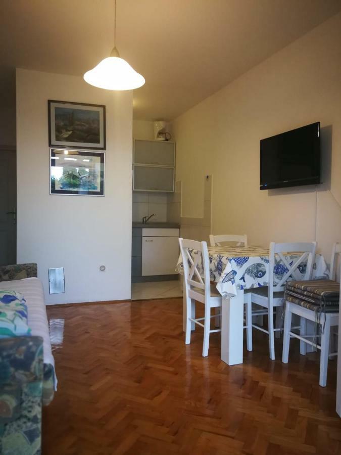 Apartment Hudan Malinska Zewnętrze zdjęcie