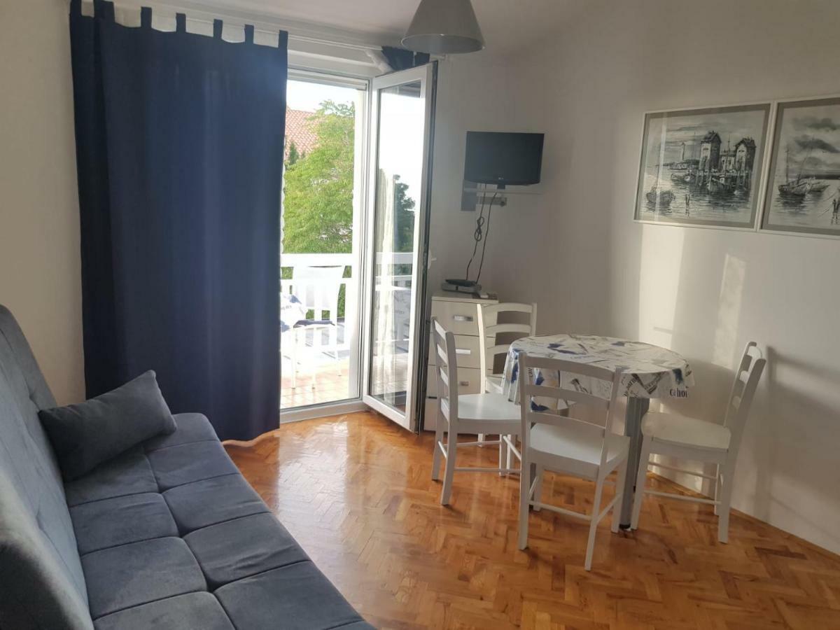Apartment Hudan Malinska Zewnętrze zdjęcie